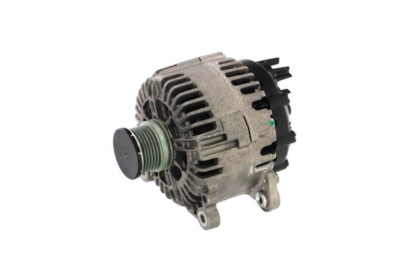 Alternatore 14V 140A Audi A4/Q5 2.0 TDI 2008>