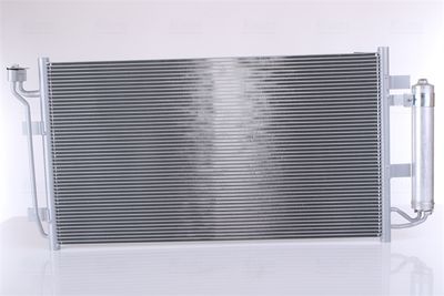 NISSENS 940582 / Condensatore, Climatizzatore