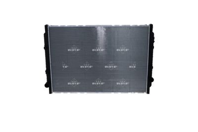 Radiator trucks magnum dxi 04-