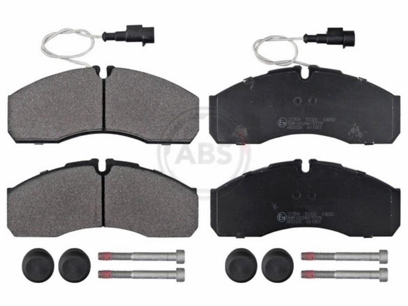 Pastiglie dei freni Cabstar/Maxity/NT400 (06-22)