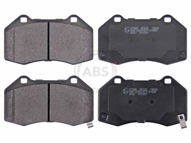 Pastiglie dei freni 124/Corsa/MX5 (11-22)