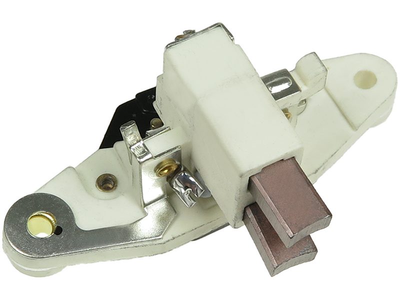 Alternator voltage regulator