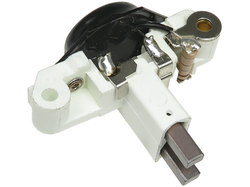 Alternator voltage regulator
