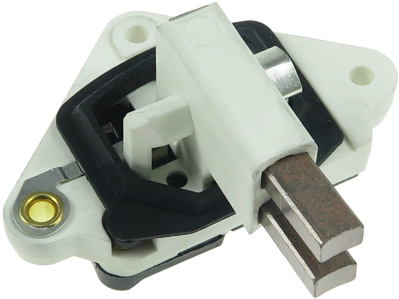 Alternator voltage regulator