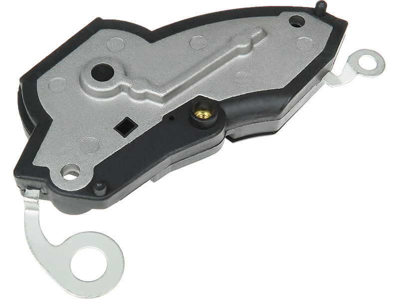 Alternator voltage regulator