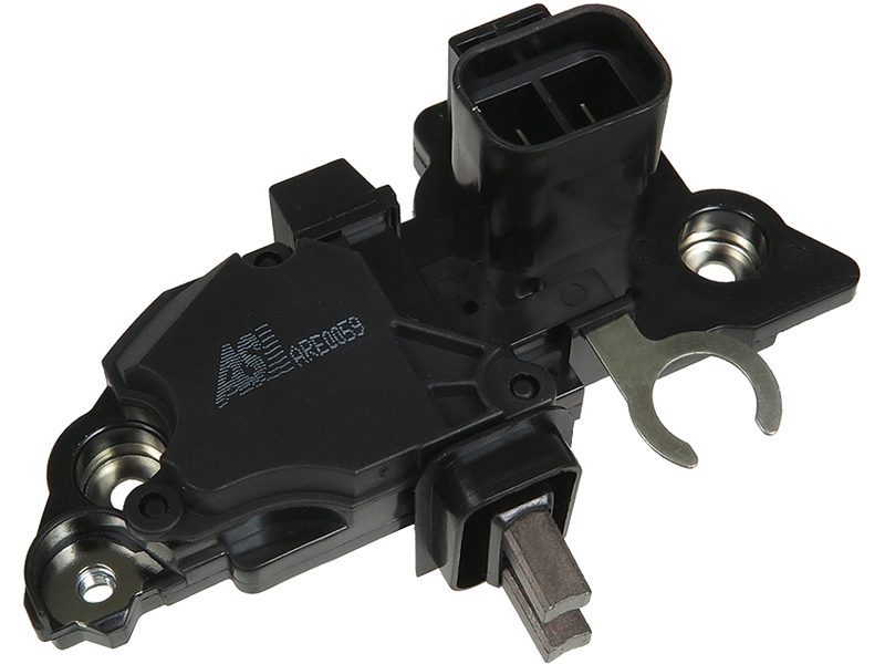 Alternator voltage regulator