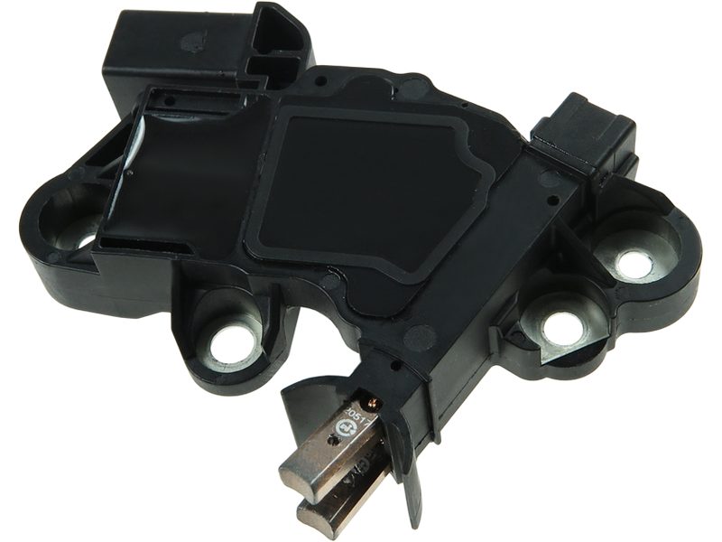 Alternator voltage regulator
