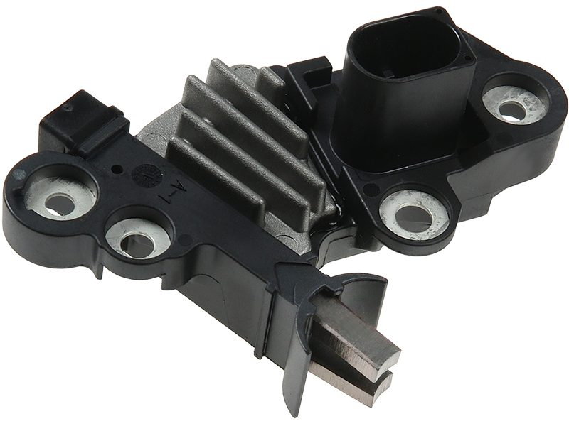 Alternator voltage regulator