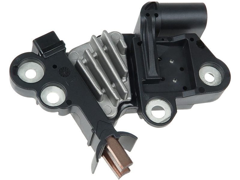 Alternator voltage regulator