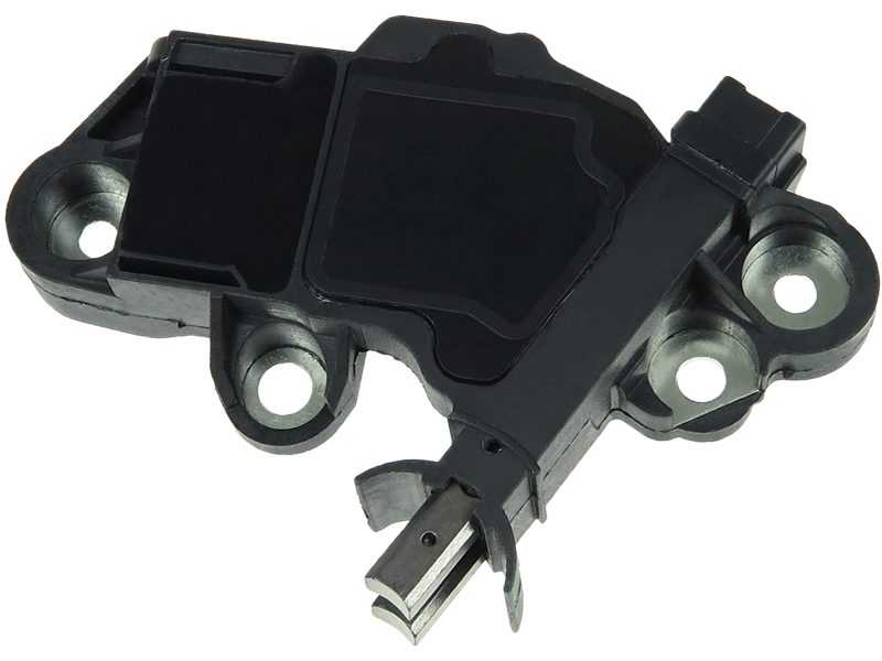 Alternator voltage regulator