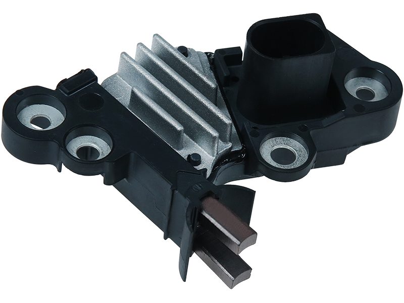 Alternator voltage regulator