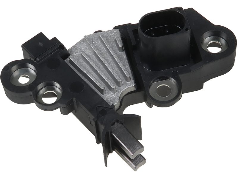Alternator voltage regulator