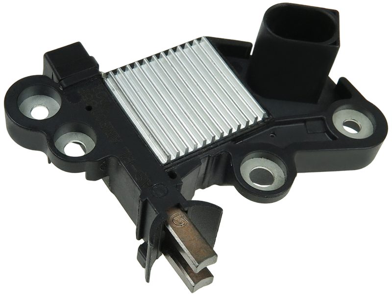 Alternator voltage regulator