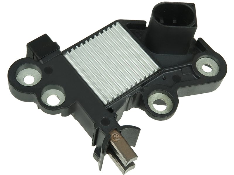 Alternator voltage regulator