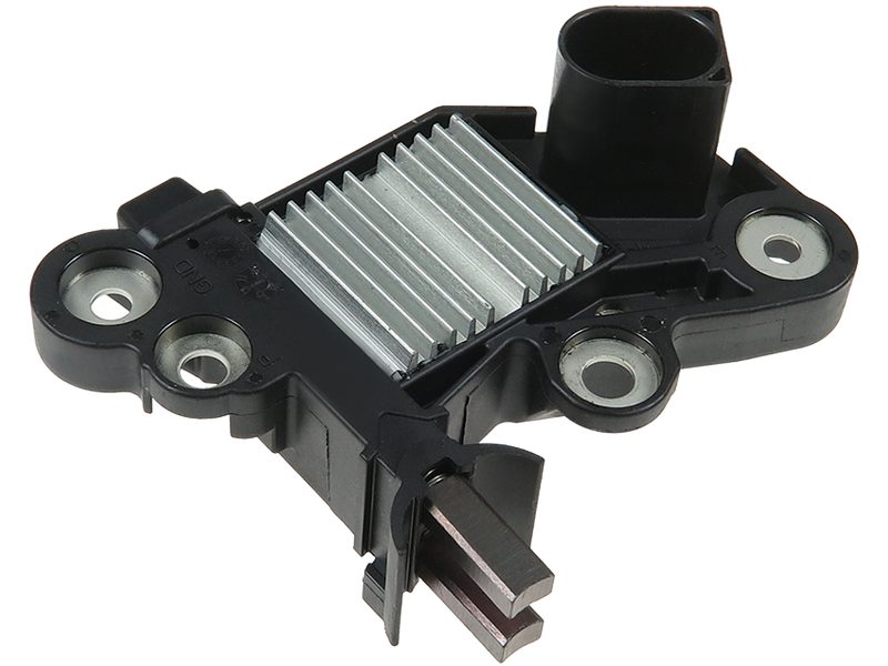 Alternator voltage regulator