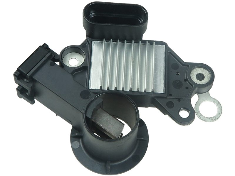 Alternator voltage regulator
