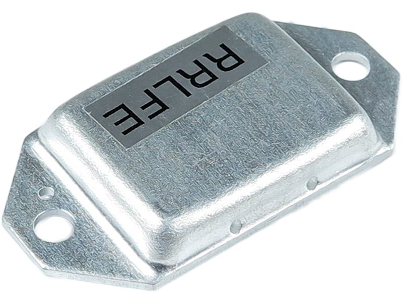 Alternator voltage regulator