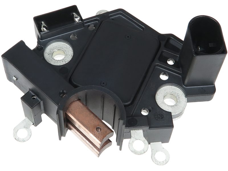 Alternator voltage regulator
