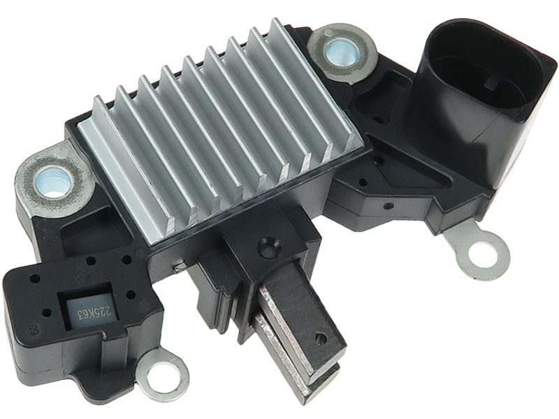 Alternator voltage regulator