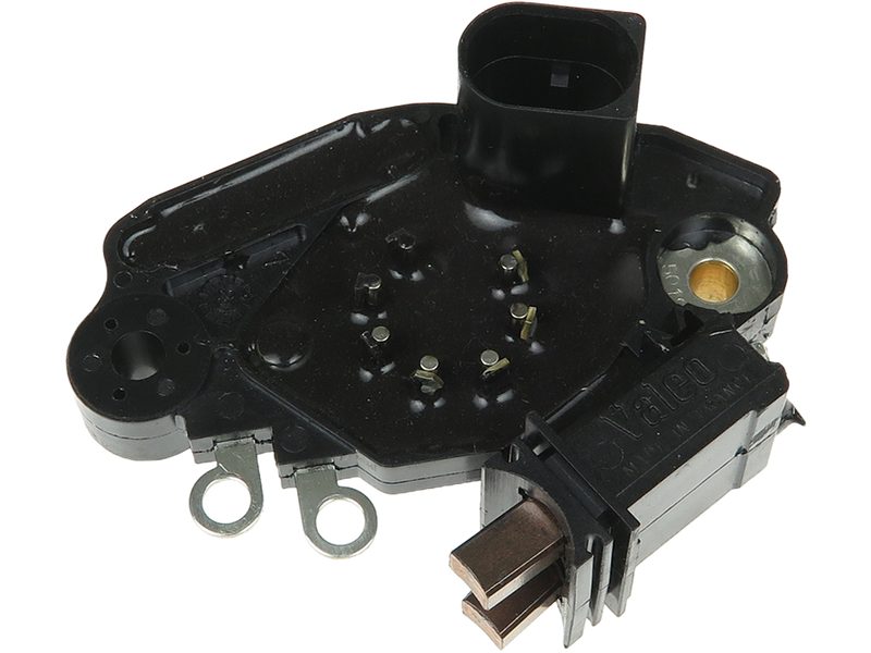 Alternator voltage regulator
