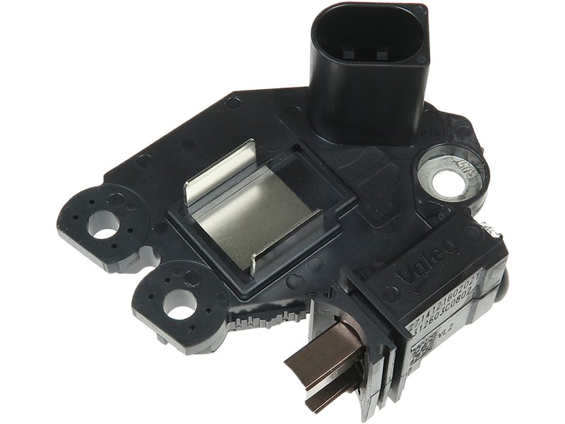 Alternator voltage regulator