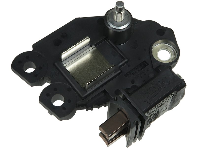 Alternator voltage regulator
