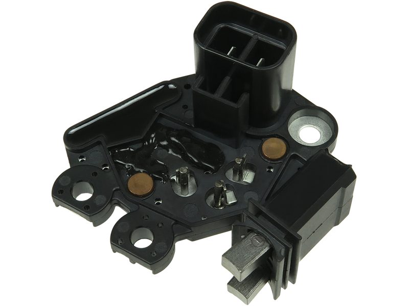 Alternator voltage regulator