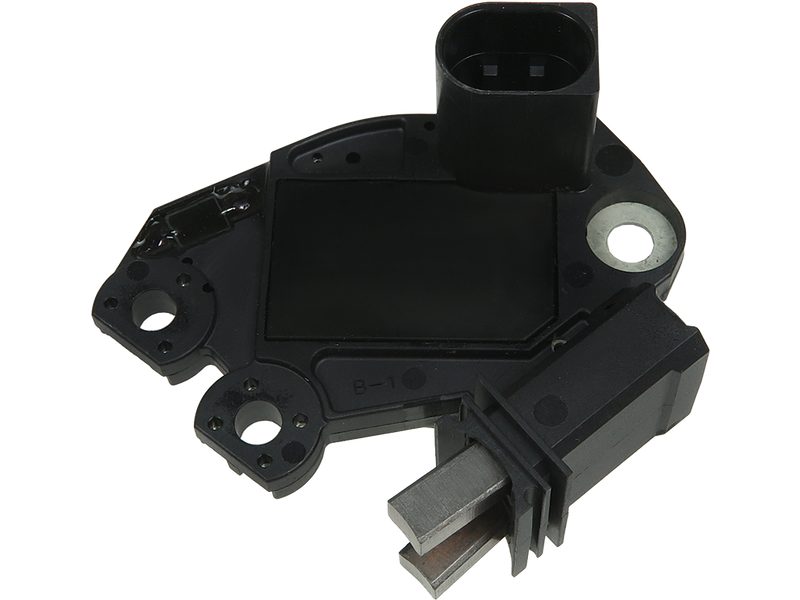 Alternator voltage regulator