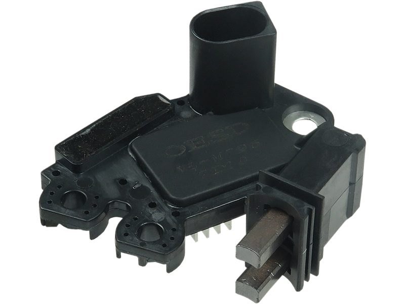 Alternator voltage regulator