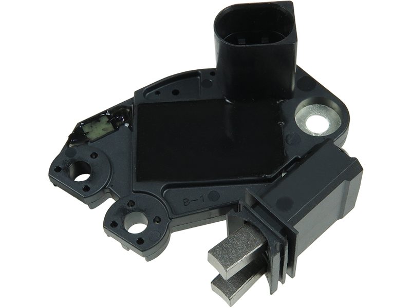 Alternator voltage regulator