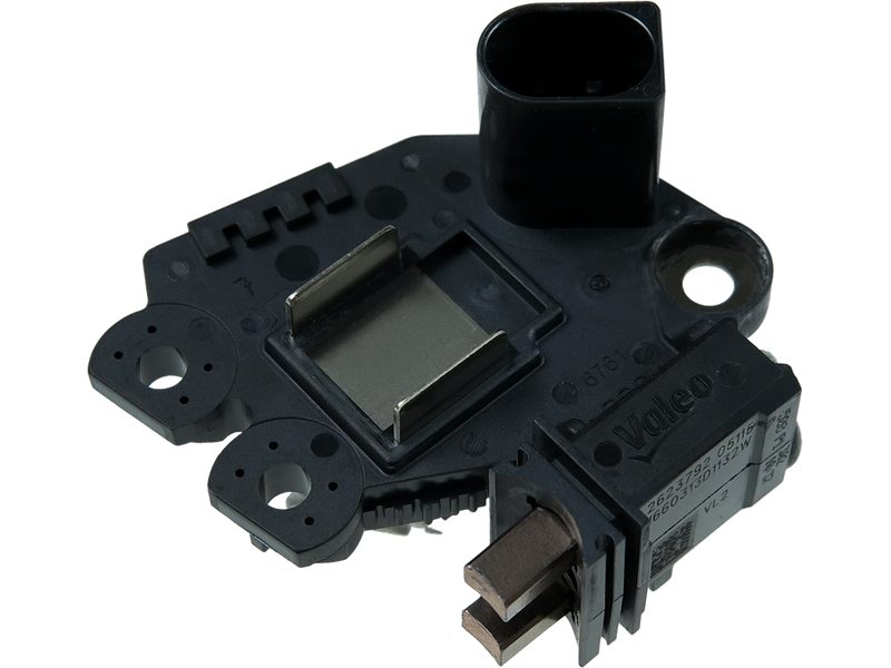 Alternator voltage regulator