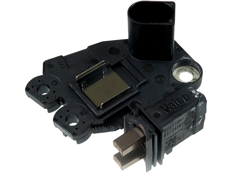 Alternator voltage regulator