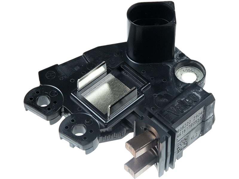 Alternator voltage regulator