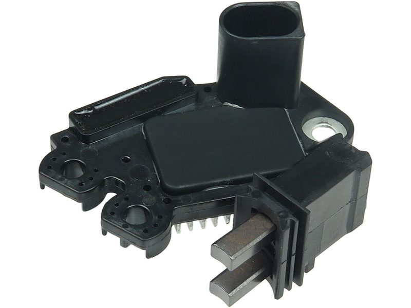 Alternator voltage regulator