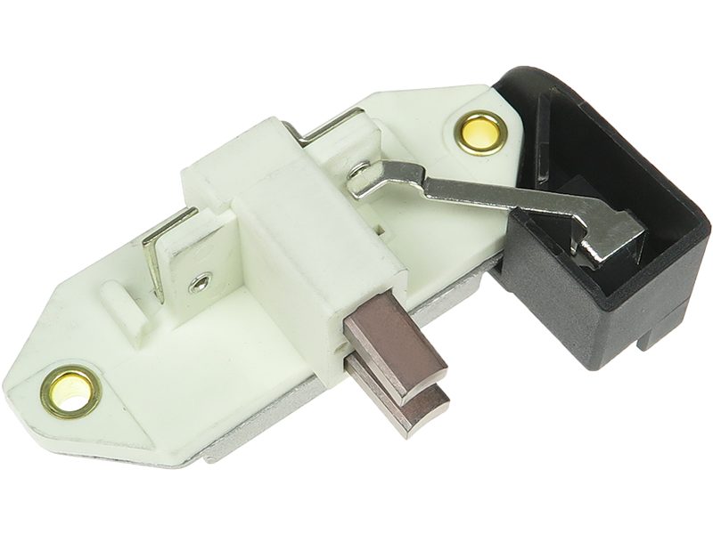 Alternator voltage regulator