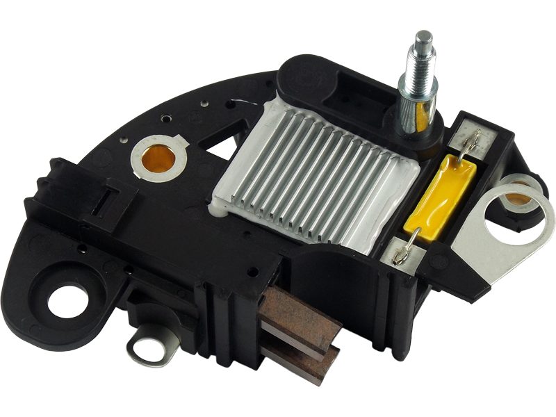 Alternator voltage regulator