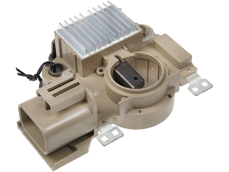 Alternator voltage regulator