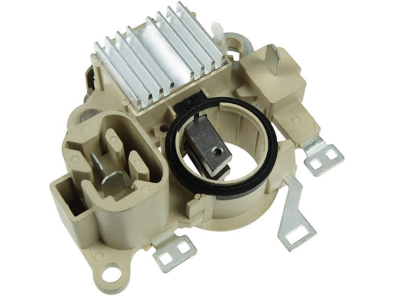 Alternator voltage regulator