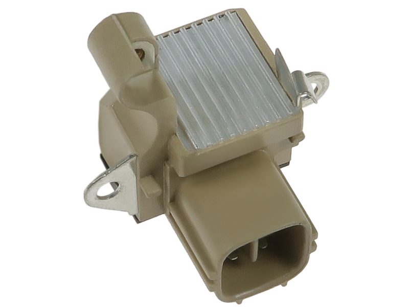 Alternator voltage regulator