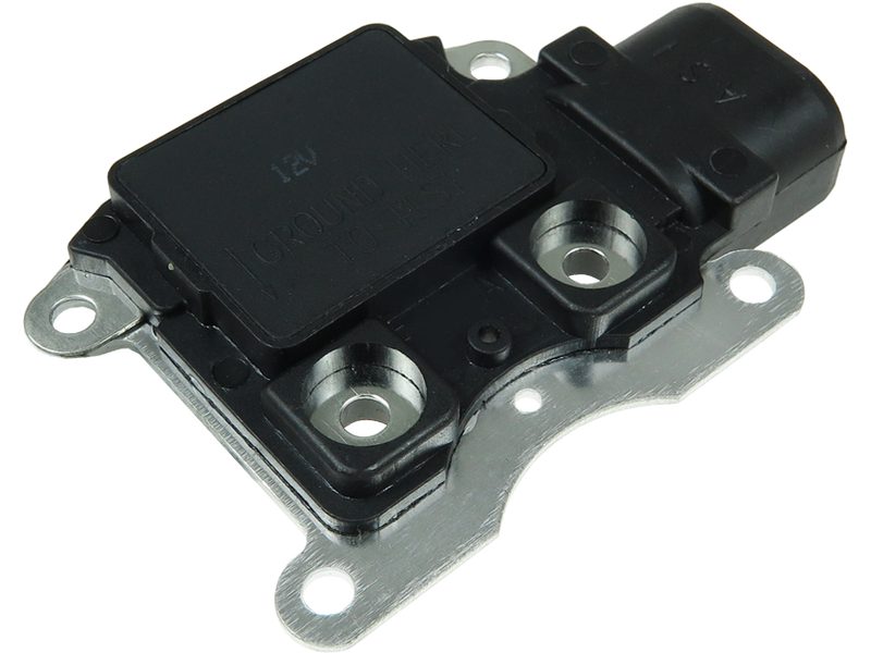 Alternator voltage regulator