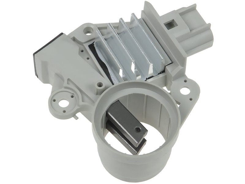 Alternator voltage regulator