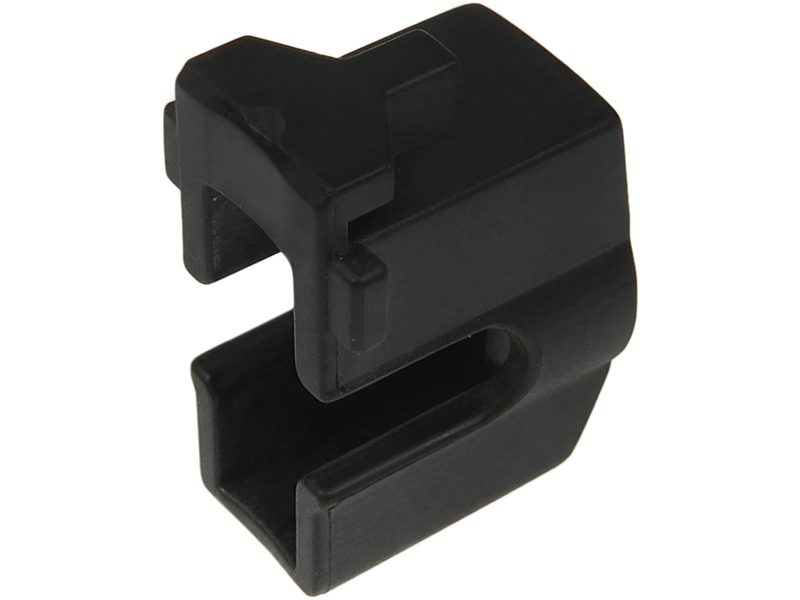Starter motor brush terminal