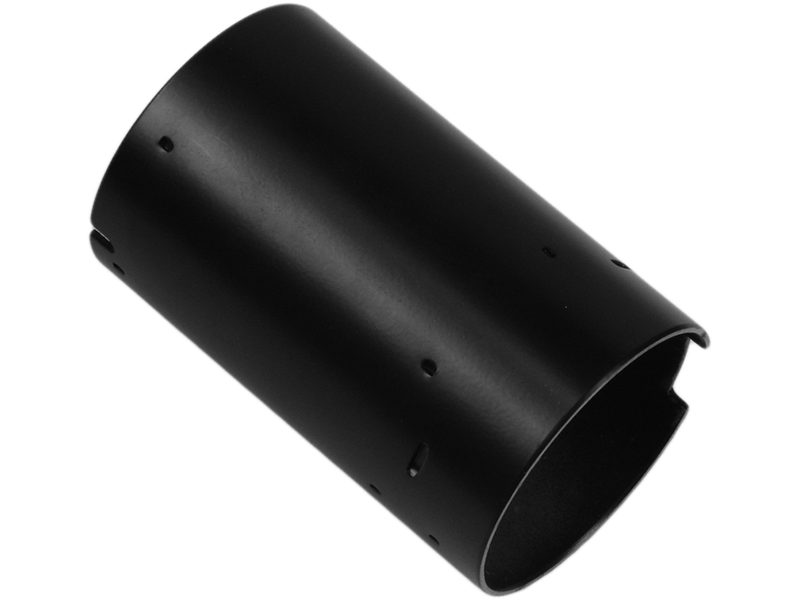 Starter motor housing with magnets