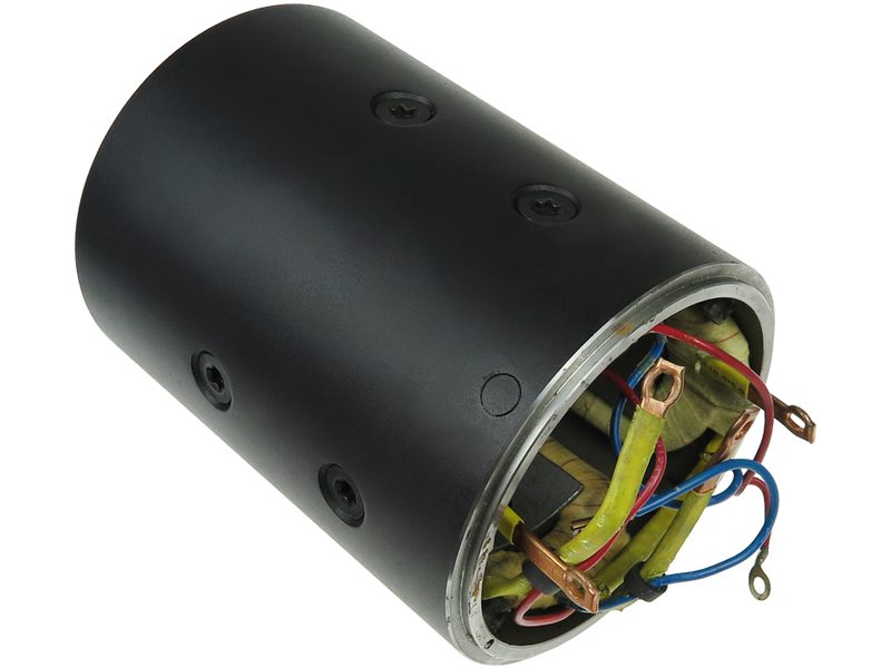 Starter motor housing with field winding