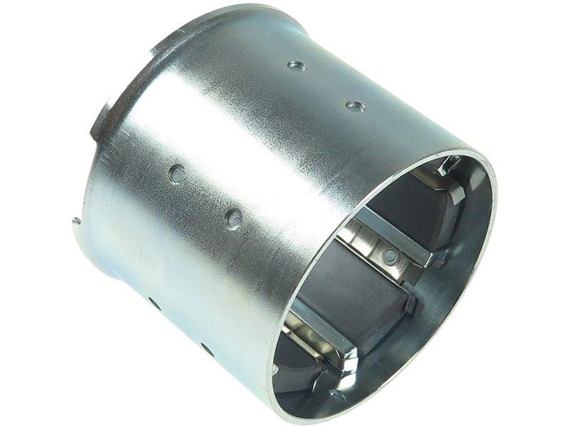 Starter motor housing with magnets