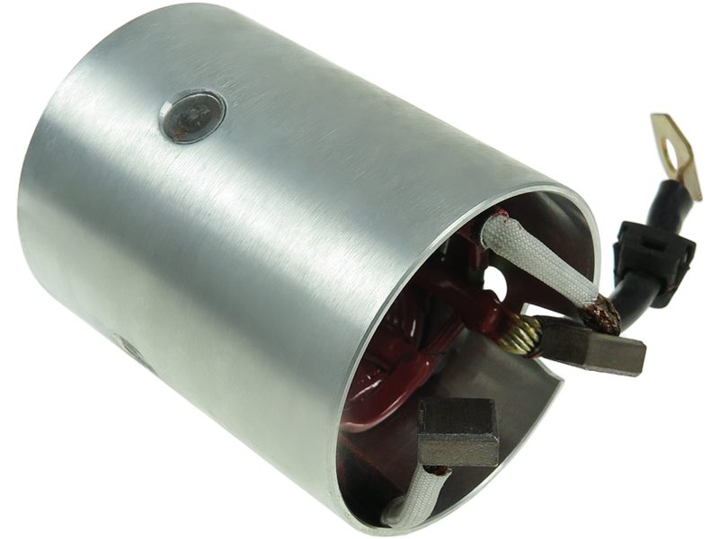 Starter motor housing with field winding