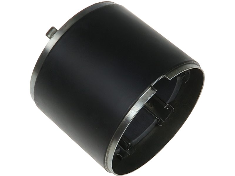 Starter motor housing with magnets