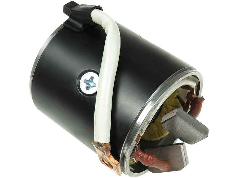 Starter motor housing with field winding