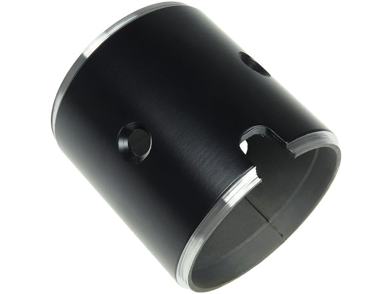 Starter motor housing with field winding