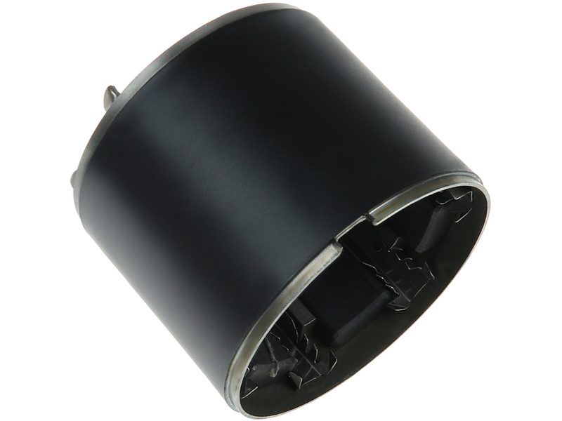 Starter motor housing with magnets